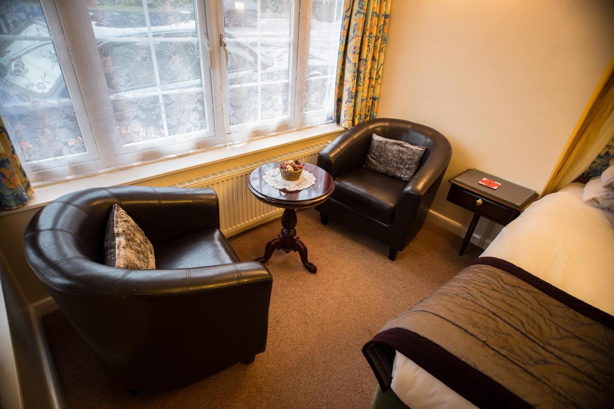 Penryn Guest House, Ensuite Rooms, Free Parking And Free Wifi Stratford-upon-Avon Zimmer foto
