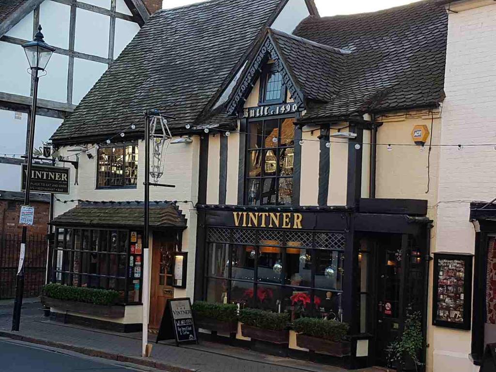 Penryn Guest House, Ensuite Rooms, Free Parking And Free Wifi Stratford-upon-Avon Exterior foto